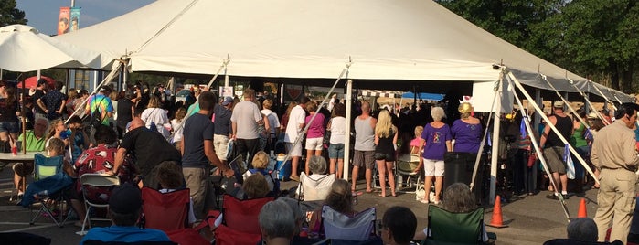 Elvis Week Main Stage Entertainment Pavilion is one of Good Times.