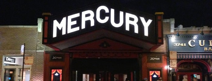 Mercury Theater Chicago is one of Tempat yang Disimpan michelle.