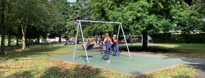 Wandsworth Common Play Space is one of Kids places.