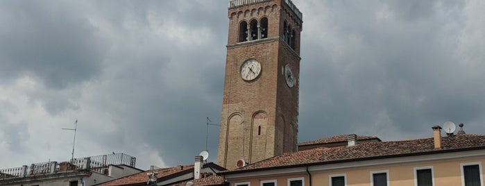 Municipio di Portogruaro is one of In bici lungo il Lemene.