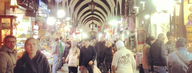 Bazar de las Especias is one of Istanbul.