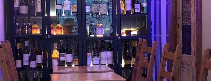 The Little Wine Bar is one of Locais curtidos por Salla.