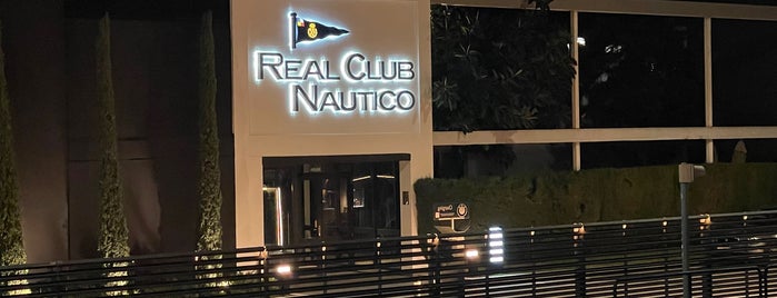 Real Club Náutico de Barcelona is one of Ver mas tarde.