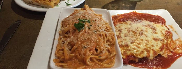 Linguine's Italian Restaurant is one of Food.