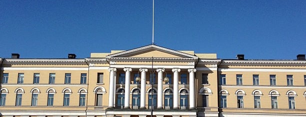 Senatsplatz is one of Finland TO-DO.