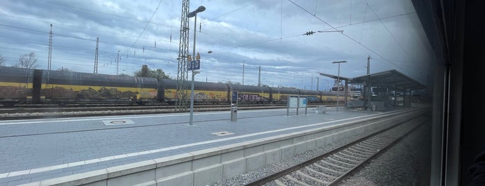 Landshut Hauptbahnhof is one of Daily.