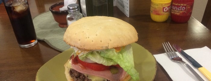 Burger Dino is one of Club de billar.