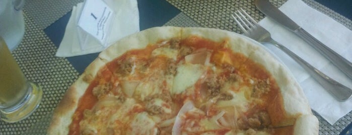 Leggero 2 is one of Pizzerias Italiana comida.