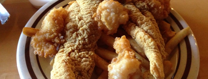 paradise catfish is one of Places to eat in Alexandria and Pineville, LA.