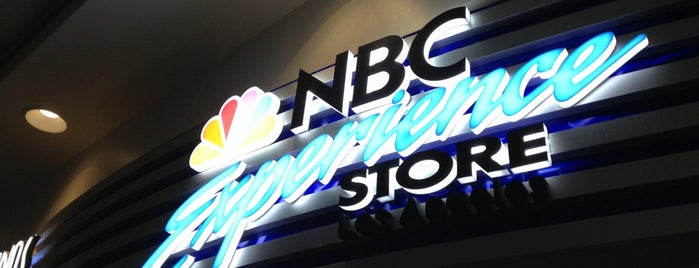 NBC Experience Store LAX is one of Lugares favoritos de Jayzen.