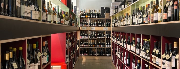 Enoteca Barolo is one of Wine And Beer Shops Madrid.