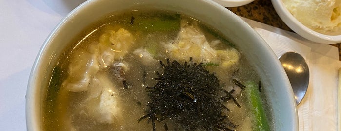 Seongbukdong is one of La eats.