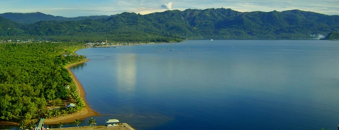 Pantai Lakban is one of Visit Sulawesi.