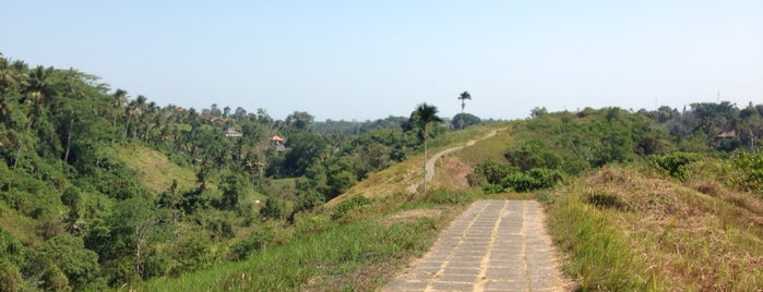 Bukit Campuhan is one of Lugares favoritos de Anastasya.