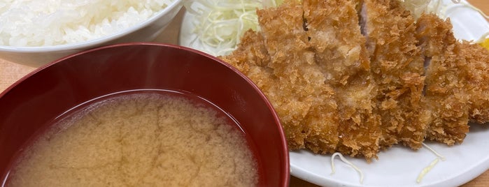 Tonkatsu Yamabe is one of Tokyo eats.