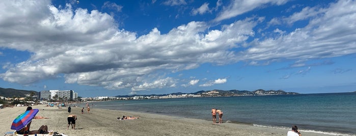 Cala Rossa is one of Ibiza 🇪🇸.