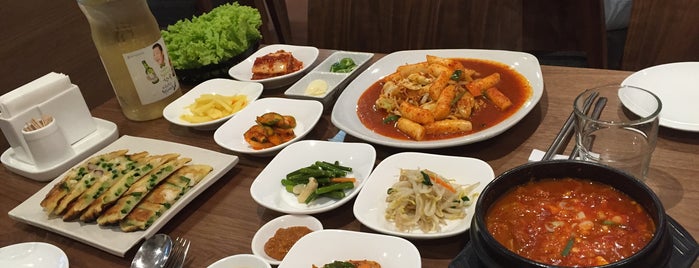 Jang Won Korean Restaurant is one of Tino : понравившиеся места.