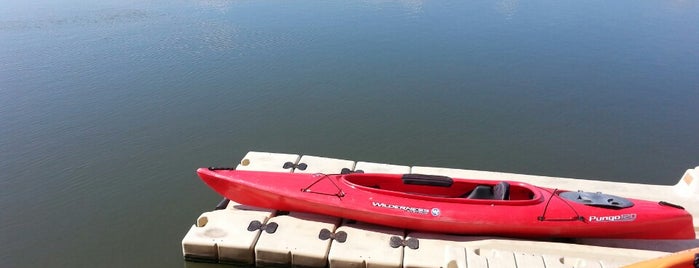Herring's Outdoor Sports is one of Lauren'in Beğendiği Mekanlar.