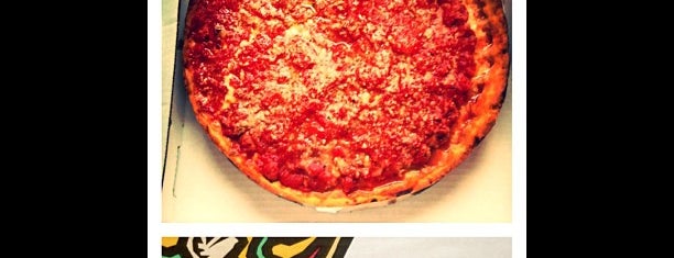 Lou Malnati's Pizzeria is one of Posti che sono piaciuti a Mike.