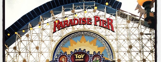 Toy Story Midway Mania! is one of Orte, die Lauren gefallen.