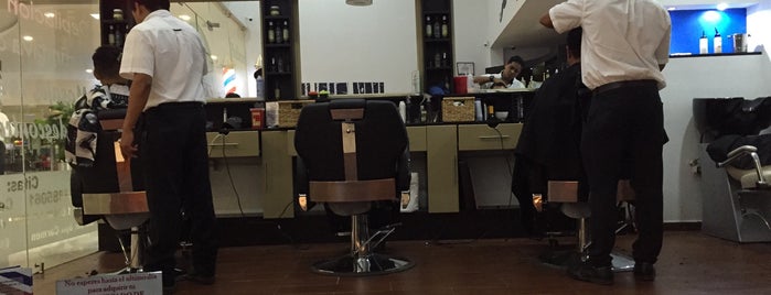 The Barber's Spa is one of Rajuu 님이 좋아한 장소.