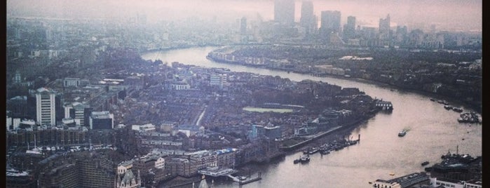 The View from The Shard is one of Londres.