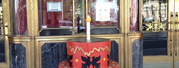 The Fabulous Fox is one of #STL250 Cakes (Inner Circle).