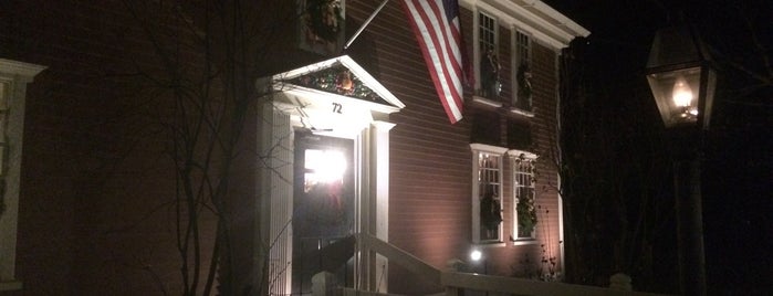 Longfellow's Wayside Inn is one of huskyboi’s Liked Places.