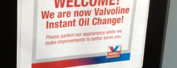 Valvoline Instant Oil Change is one of Tempat yang Disukai Scott.