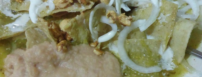 La Chilaquila is one of DESAYUNOS.