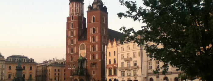 Krakau is one of Krakow.