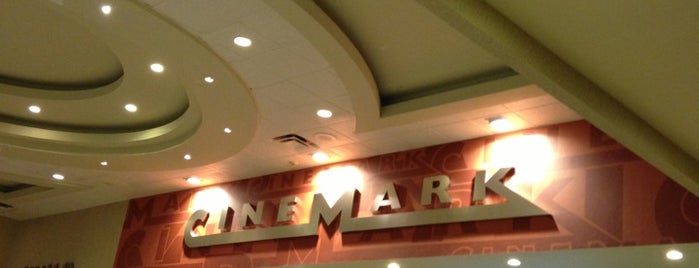 Cinemex is one of Tempat yang Disukai Geovanni.