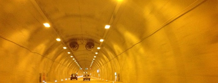Sarıyer - Çayırbaşı Tüneli is one of Manzara izleme.