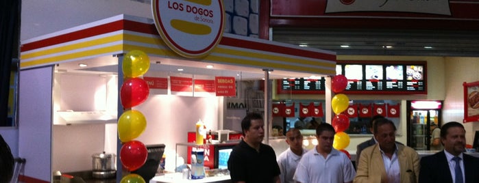 Los Dogos de Sonora is one of Michさんの保存済みスポット.