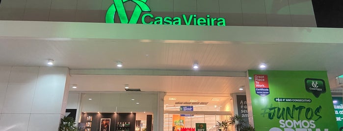 Casa Vieira is one of compras.