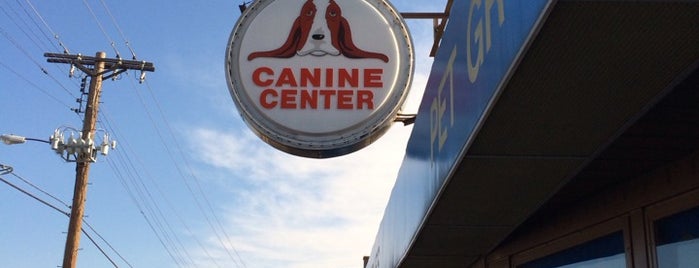 Canine Center, Inc. is one of Orte, die Charles E. "Max" gefallen.