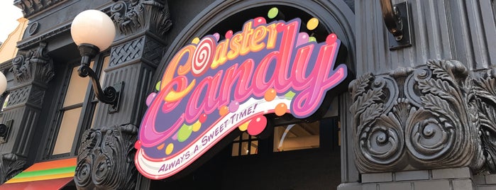 Coaster Candy is one of Orte, die Chester gefallen.