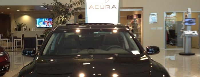 Acura Of Fremont is one of Vickyさんのお気に入りスポット.