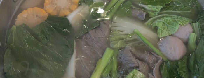 Sen Thai Noodles & Hot Pot is one of Bend.