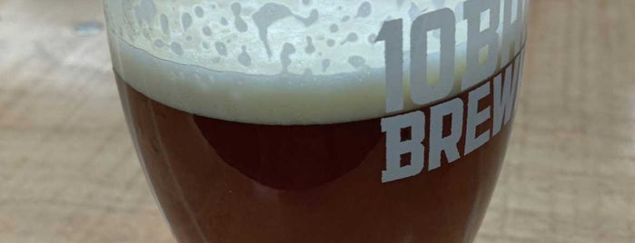 10 Barrel Brewing Company is one of Central Oregon Breweries.