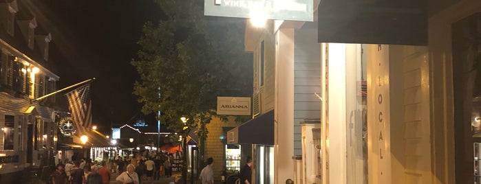Fluke Wine Bar and Restaurant is one of Newport.
