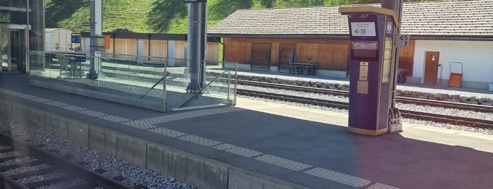 Bahnhof Gstaad is one of Meine Orte.