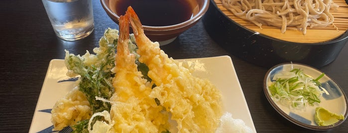 生そば 藤 is one of 食べる.