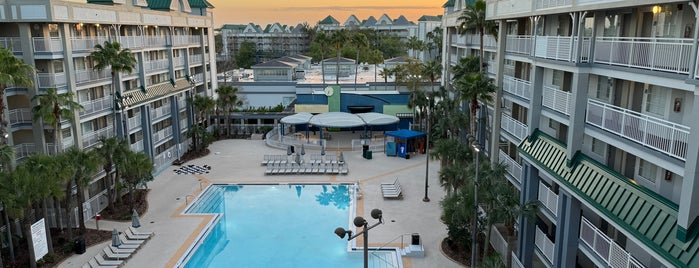 Holiday Inn Resort Orlando Suites - Waterpark is one of WDW Hotels (All 3rd Party).