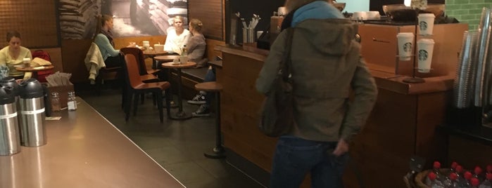 Starbucks is one of Tempat yang Disimpan Kübra.