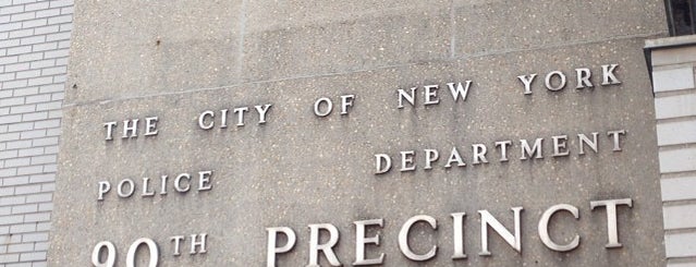 NYPD - 90th Precinct is one of สถานที่ที่ Justin ถูกใจ.