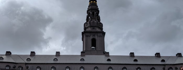 Christiansborg Slotskirke is one of Thierry'in Beğendiği Mekanlar.