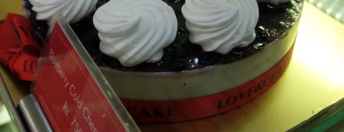 Poetry by Love &  Cheesecake is one of Mumbai.
