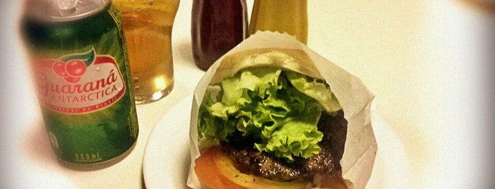 Chicohamburger is one of Locais salvos de MZ✔︎♡︎.