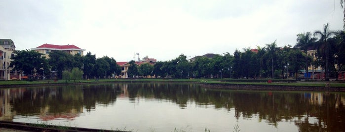 Nhị Hồ (Two lake) is one of Hue Public Place I visited.